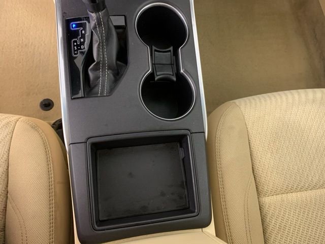 Used 2015 Toyota Camry LE image 24