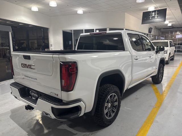 Used 2025 GMC Sierra 1500 AT4 image 9