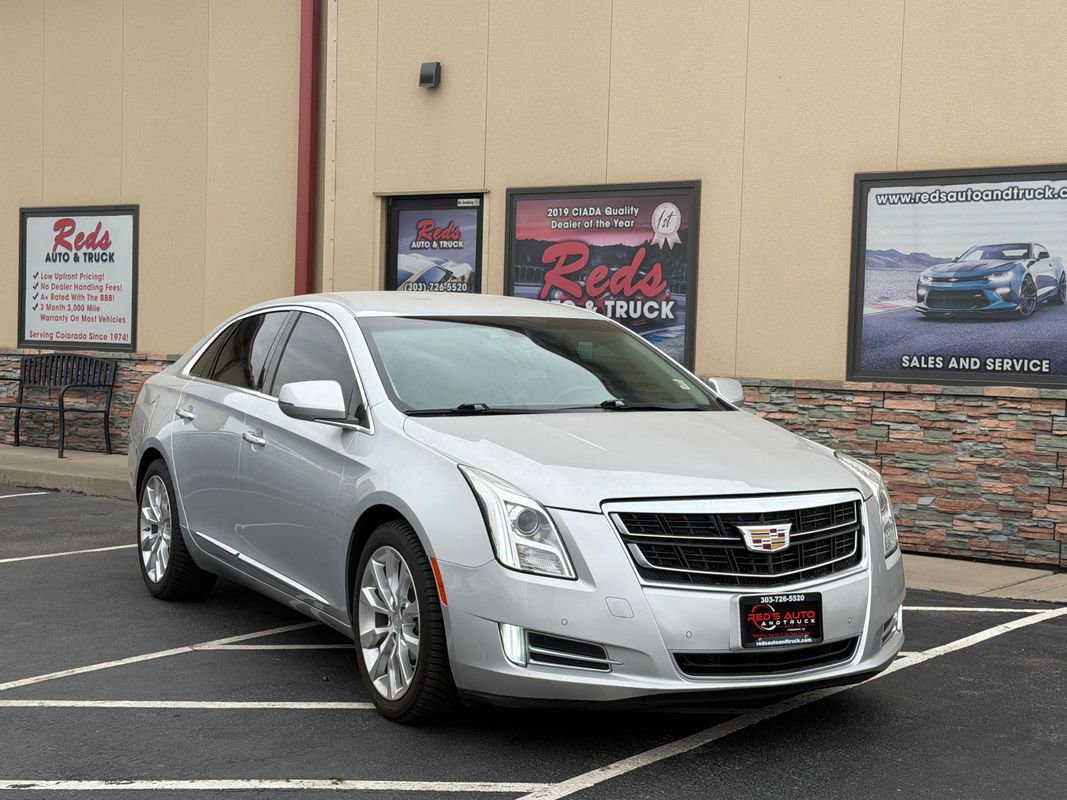 Used 2016 Cadillac XTS Luxury AWD/4WD image 4