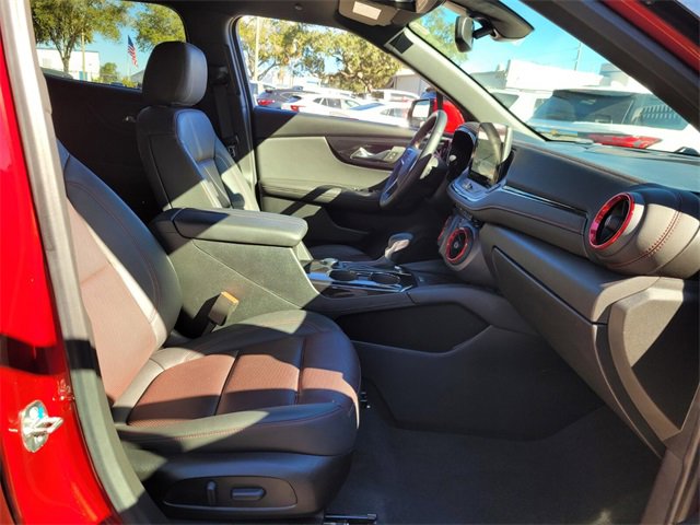 Used 2025 Chevrolet Blazer RS image 25
