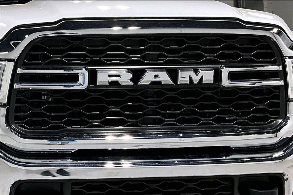 Used 2024 RAM 3500 Tradesman AWD/4WD image 31