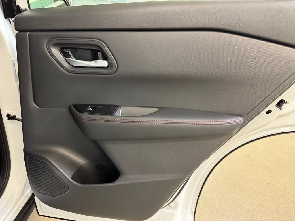 New 2026 Nissan Rogue SV AWD/4WD image 22