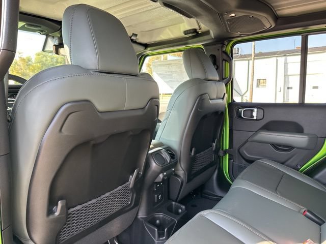 New 2025 Jeep Gladiator Mojave w/ Convenience Group AWD/4WD image 27