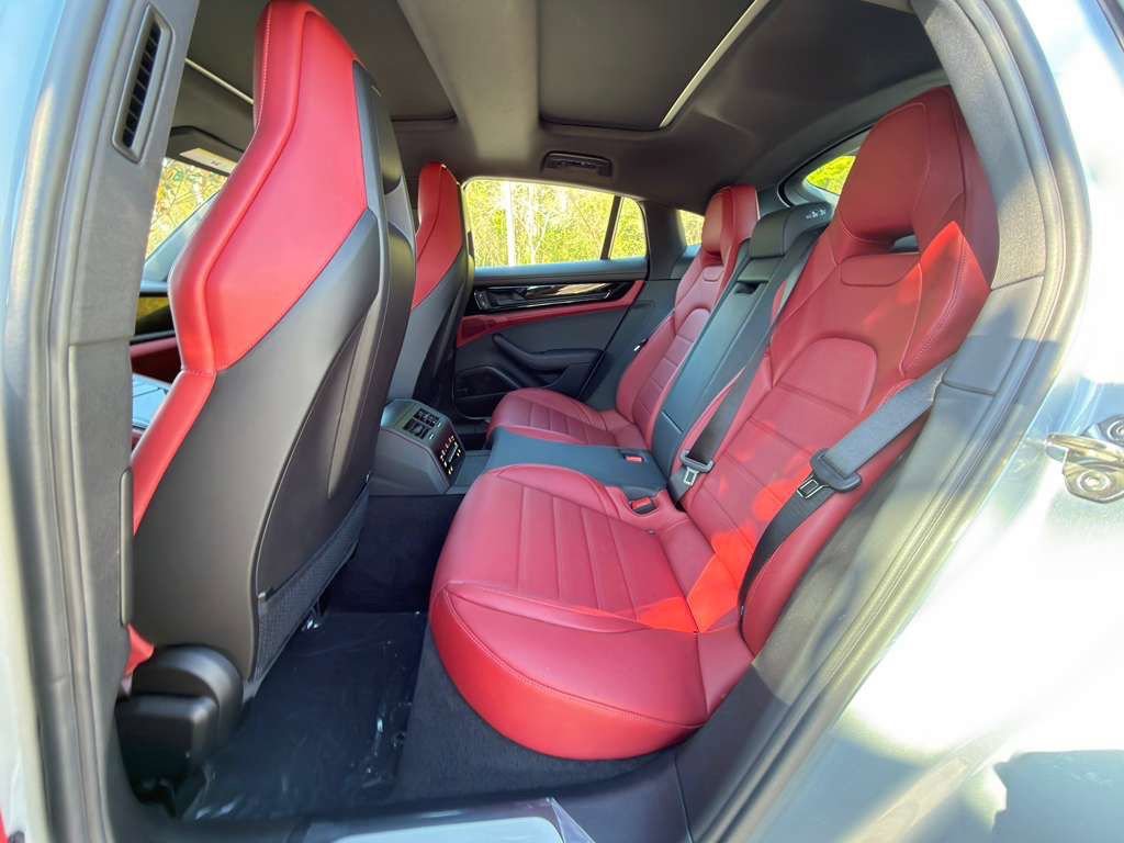 Certified 2026 Porsche Panamera 4 AWD/4WD image 17