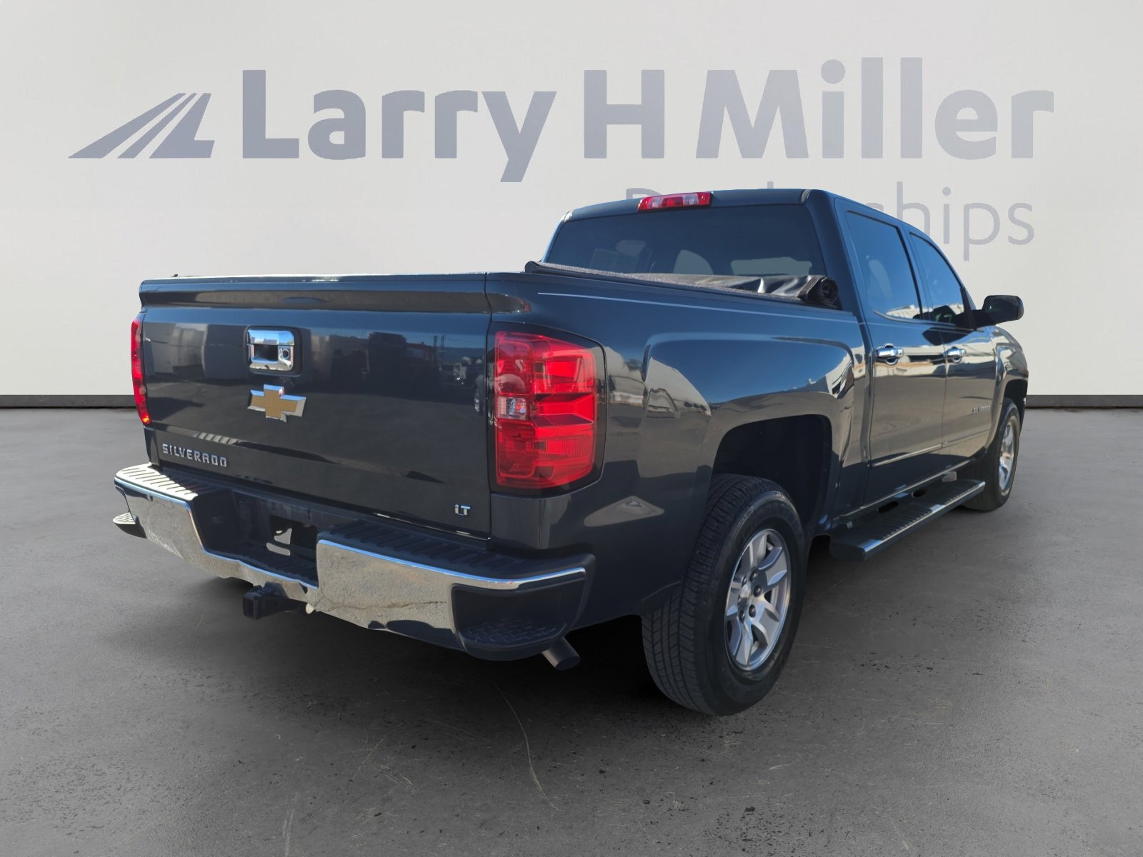 Used 2017 Chevrolet Silverado 1500 LT w/ All Star Edition image 5