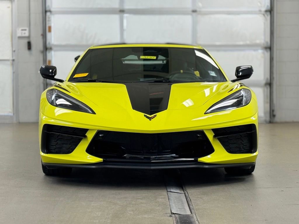Used 2024 Chevrolet Corvette Stingray Premium Cpe w/ Z51 Performance Package RWD image 2