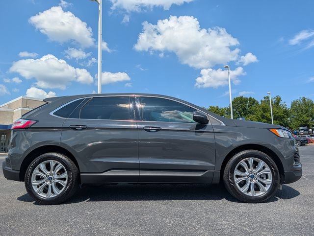 Used 2021 Ford Edge Titanium w/ Cargo Accessory Package FWD image 26