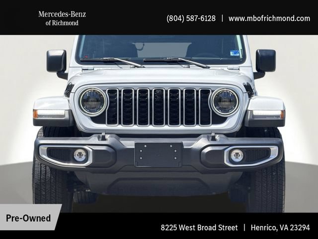Used 2024 Jeep Wrangler Unlimited Sahara w/ Technology Group AWD/4WD image 10