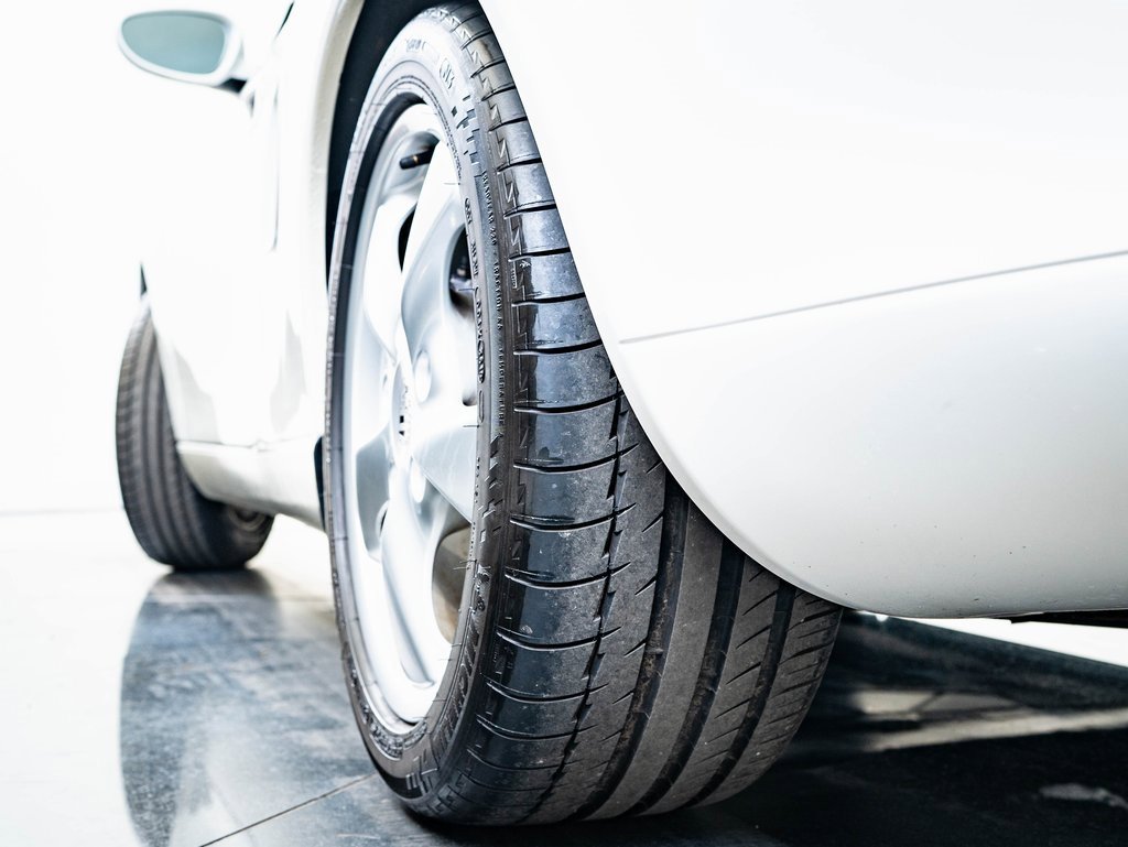 Used 2002 Porsche Boxster image 42