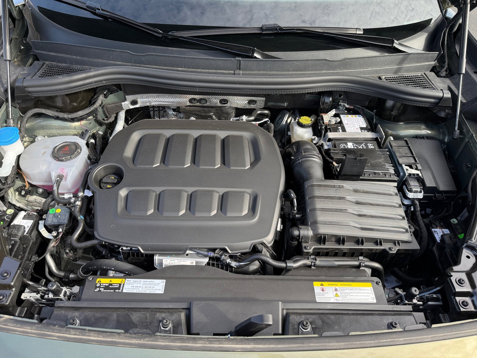 New 2026 Volkswagen Tiguan SE R-Line AWD/4WD image 20