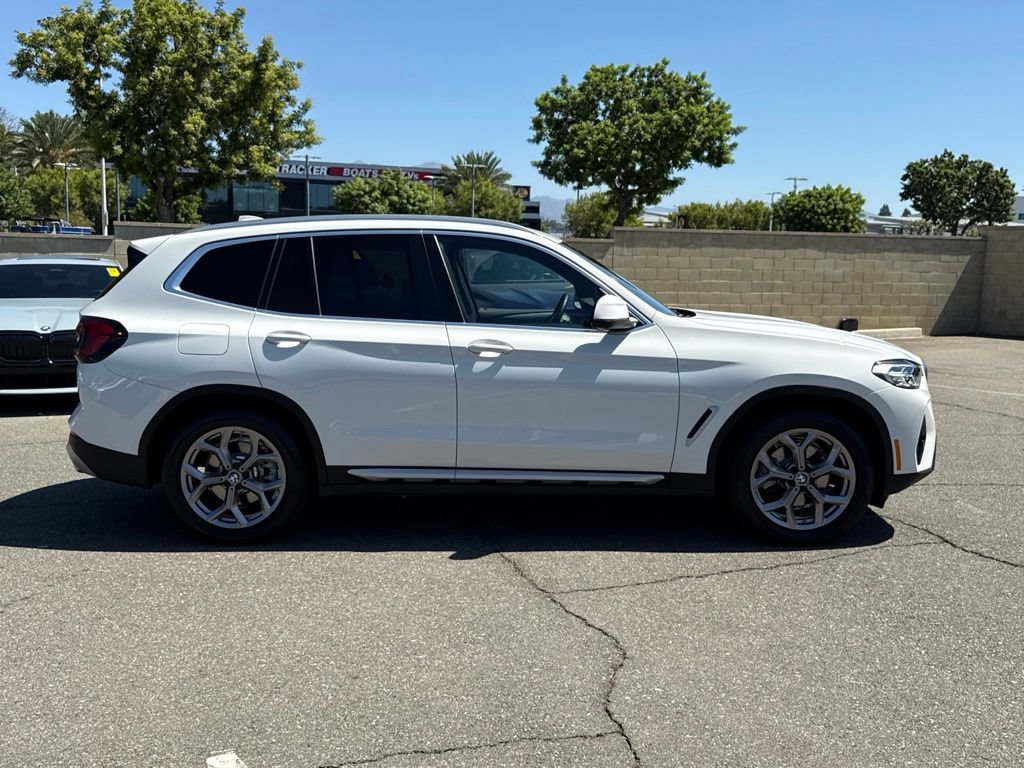 Used 2022 BMW X3 xDrive30i AWD/4WD image 7