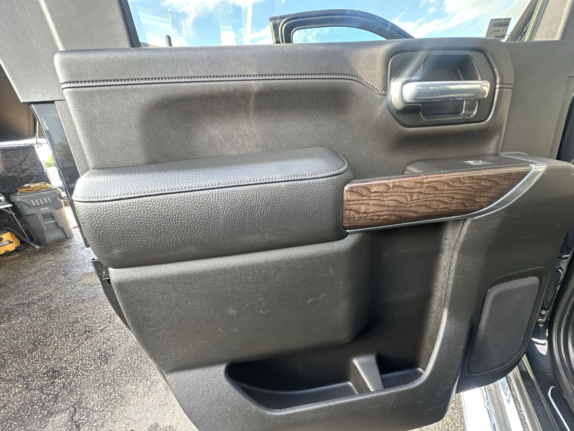 Used 2020 GMC Sierra 2500 Denali w/ Denali Ultimate Package image 29