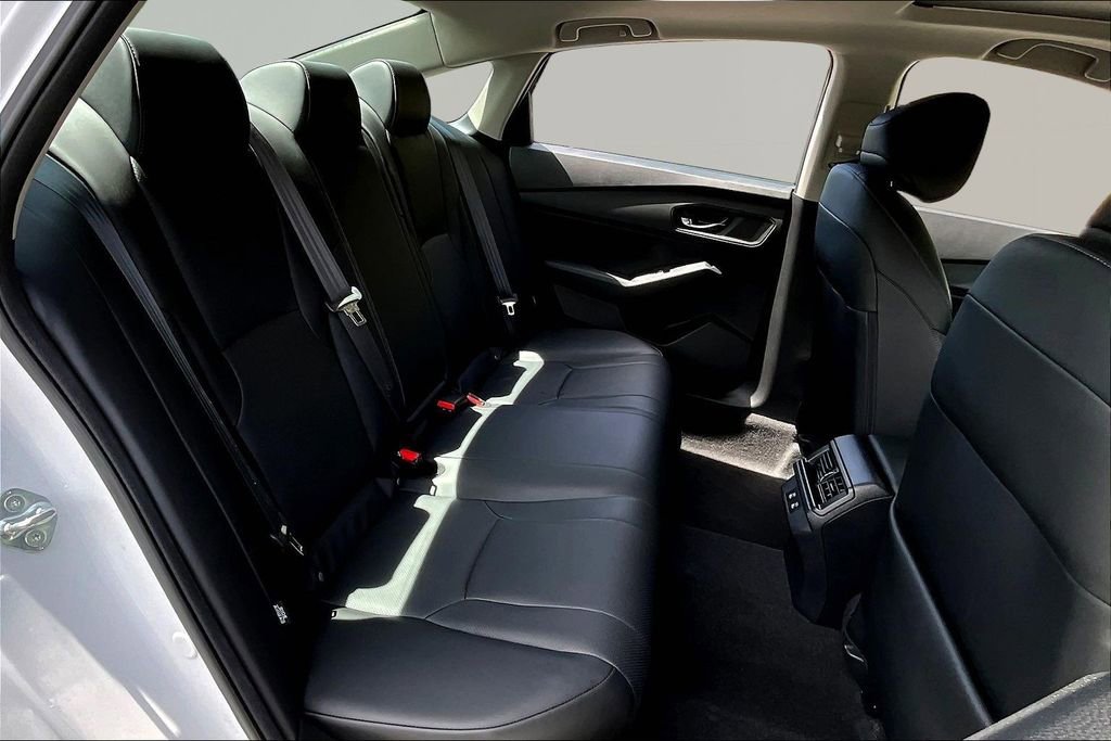 Used 2023 Honda Accord EX-L image 19