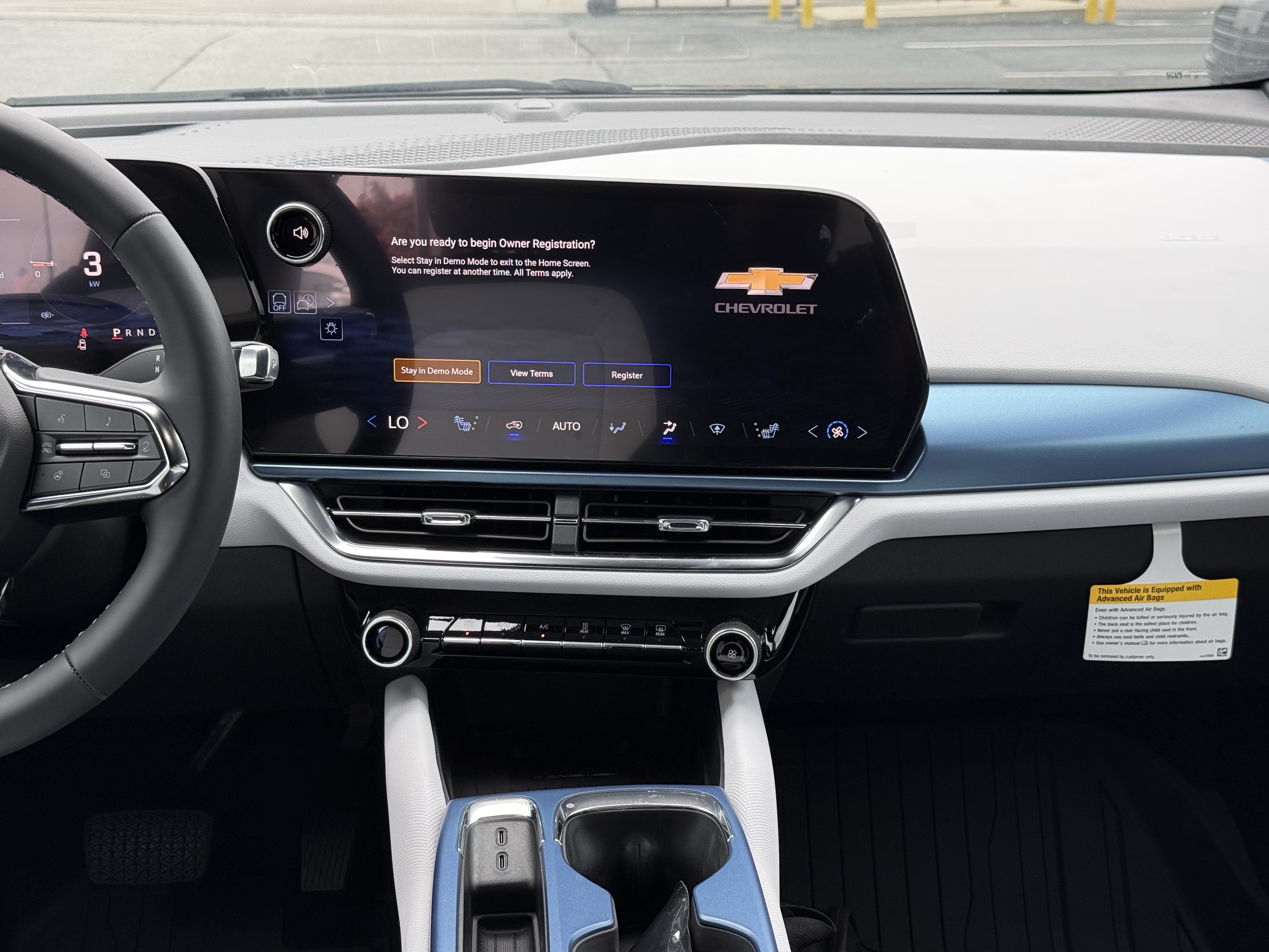 New 2026 Chevrolet Equinox EV LT FWD image 29