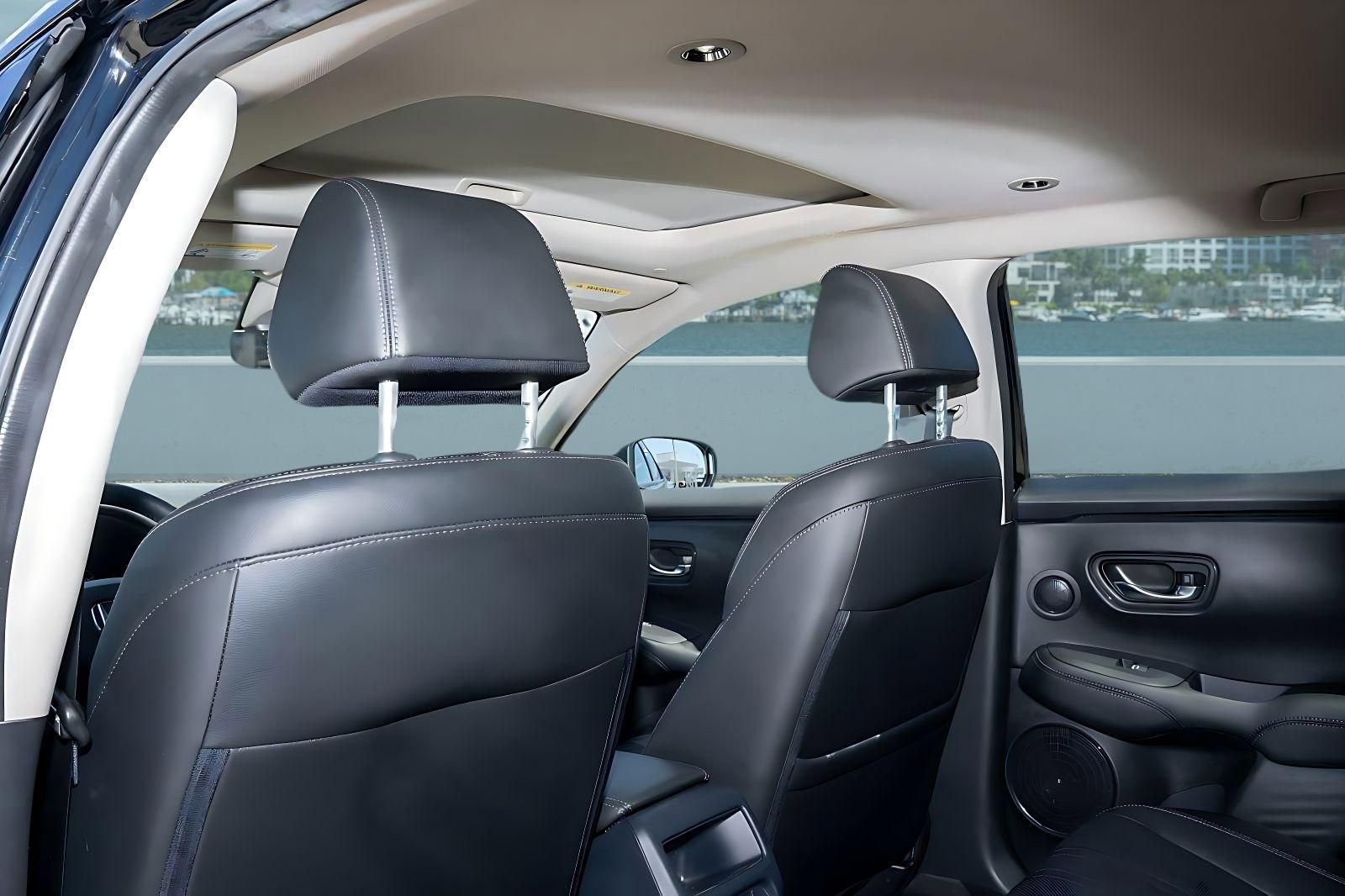 Certified 2024 Honda HR-V EX-L image 19