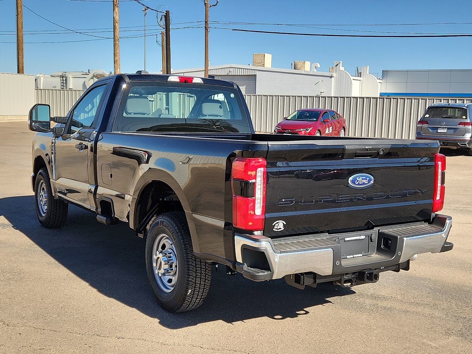 New 2025 Ford F250 XL w/ 360-Degree Camera Package RWD image 3