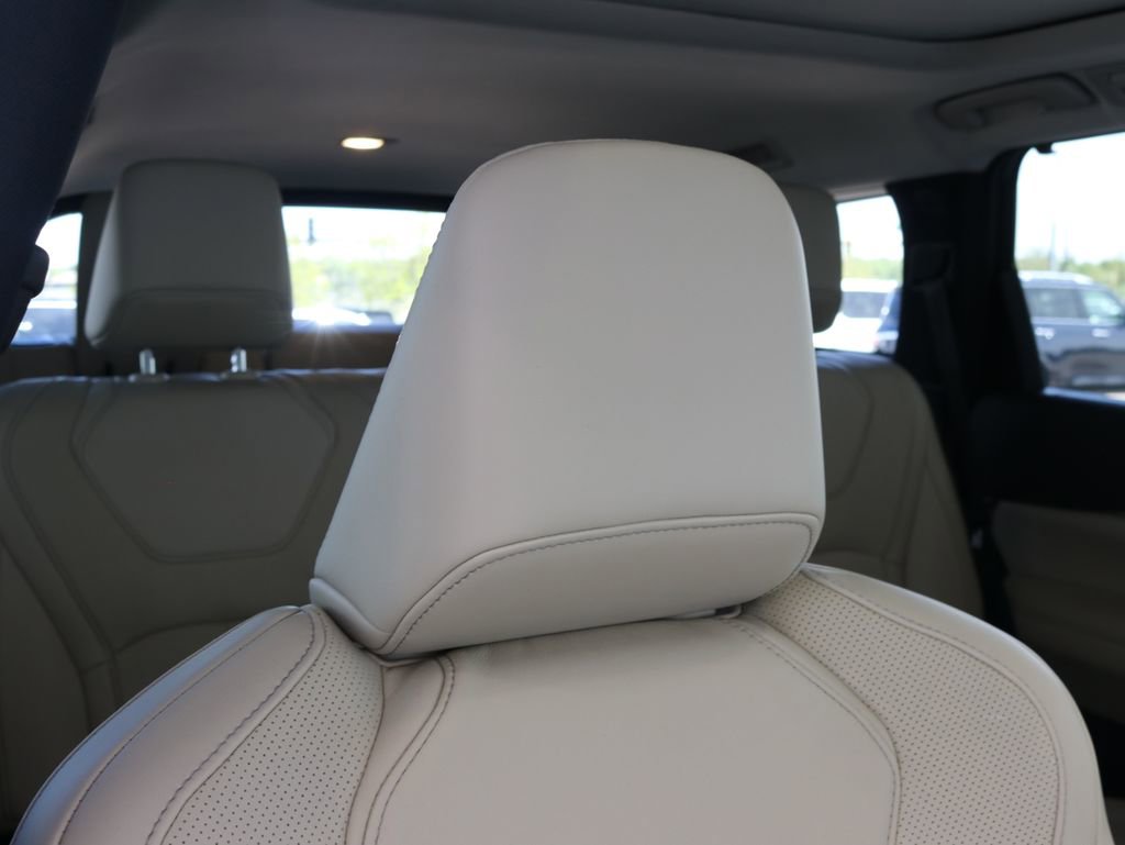 Certified 2023 INFINITI QX60 Luxe w/ Cargo Package AWD/4WD image 52
