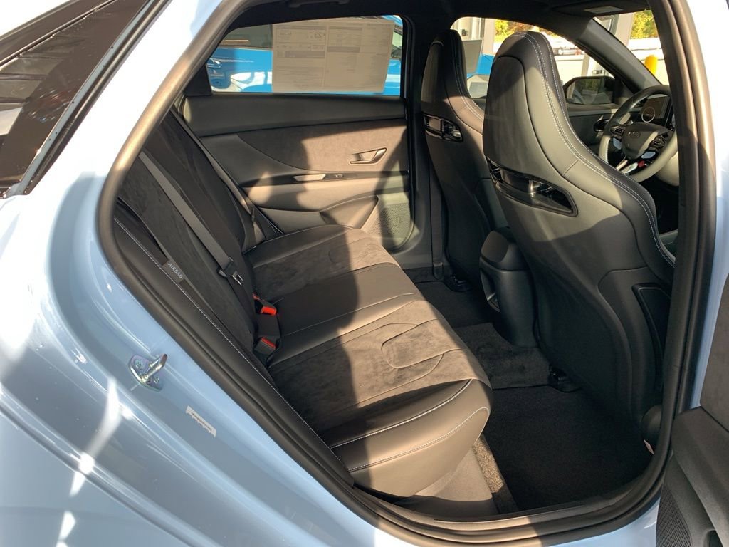 New 2025 Hyundai Elantra N image 13