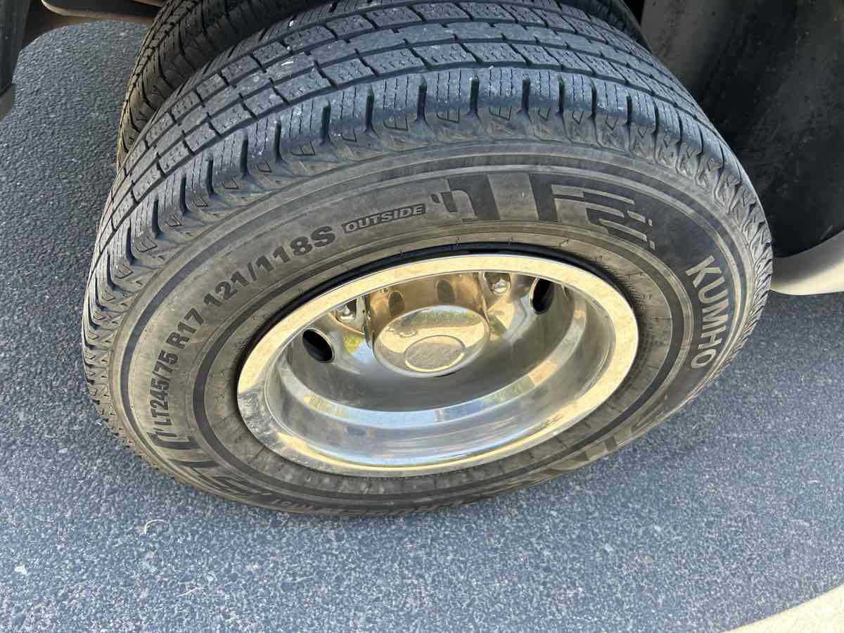 Used 2004 Dodge Ram 3500 Truck SLT w/ Sport Appearance Group image 33