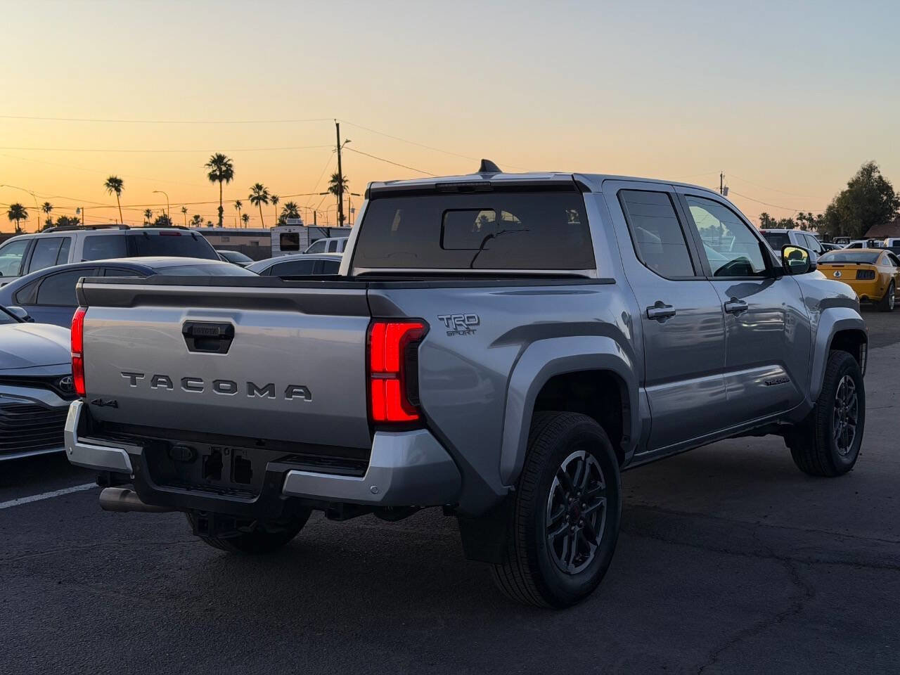 Used 2024 Toyota Tacoma TRD Sport w/ TRD Sport Upgrade Package AWD/4WD image 12