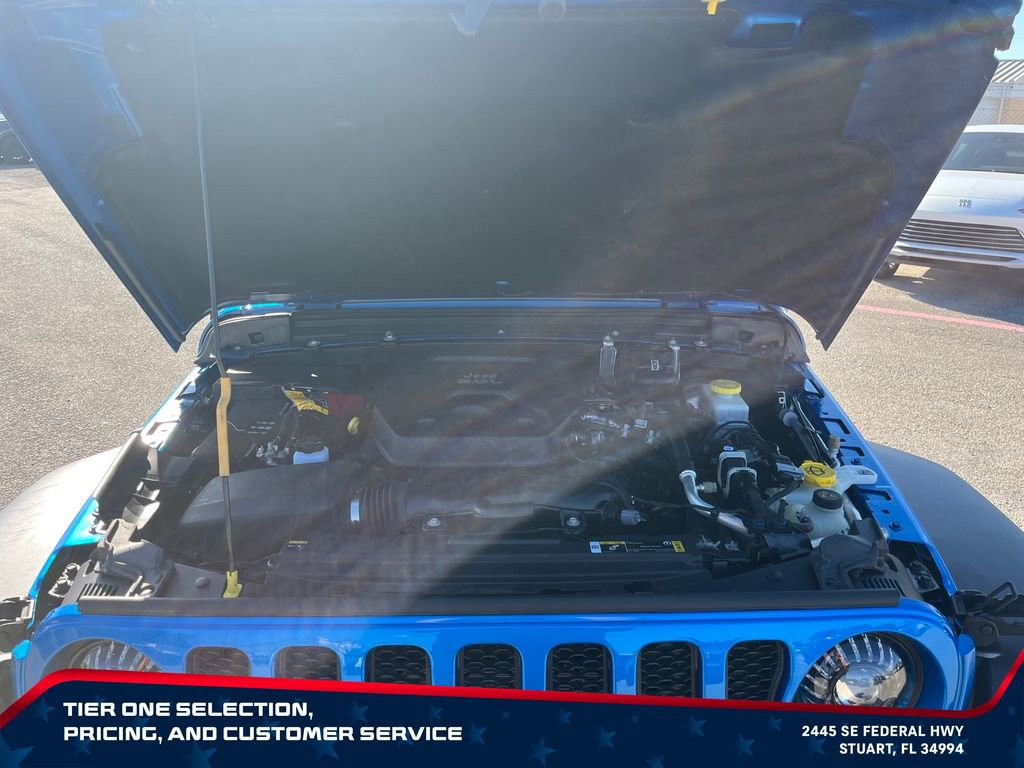 Used 2022 Jeep Wrangler Sport AWD/4WD image 11