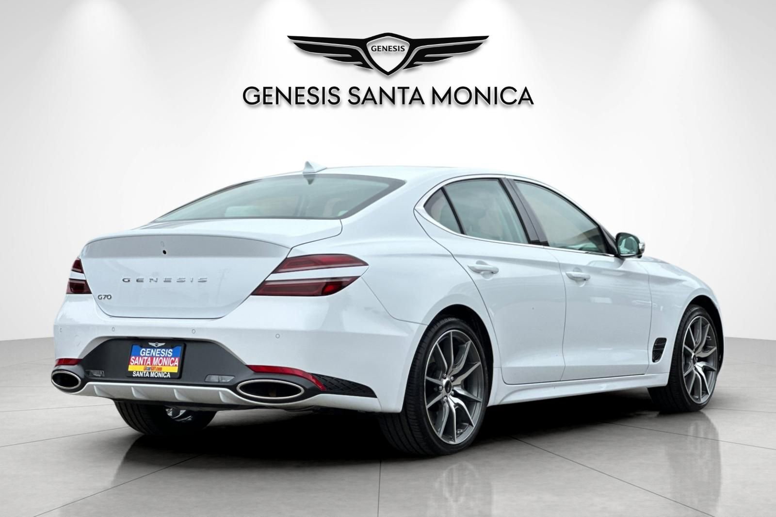 Used 2026 Genesis G70 2.5T Prestige image 5