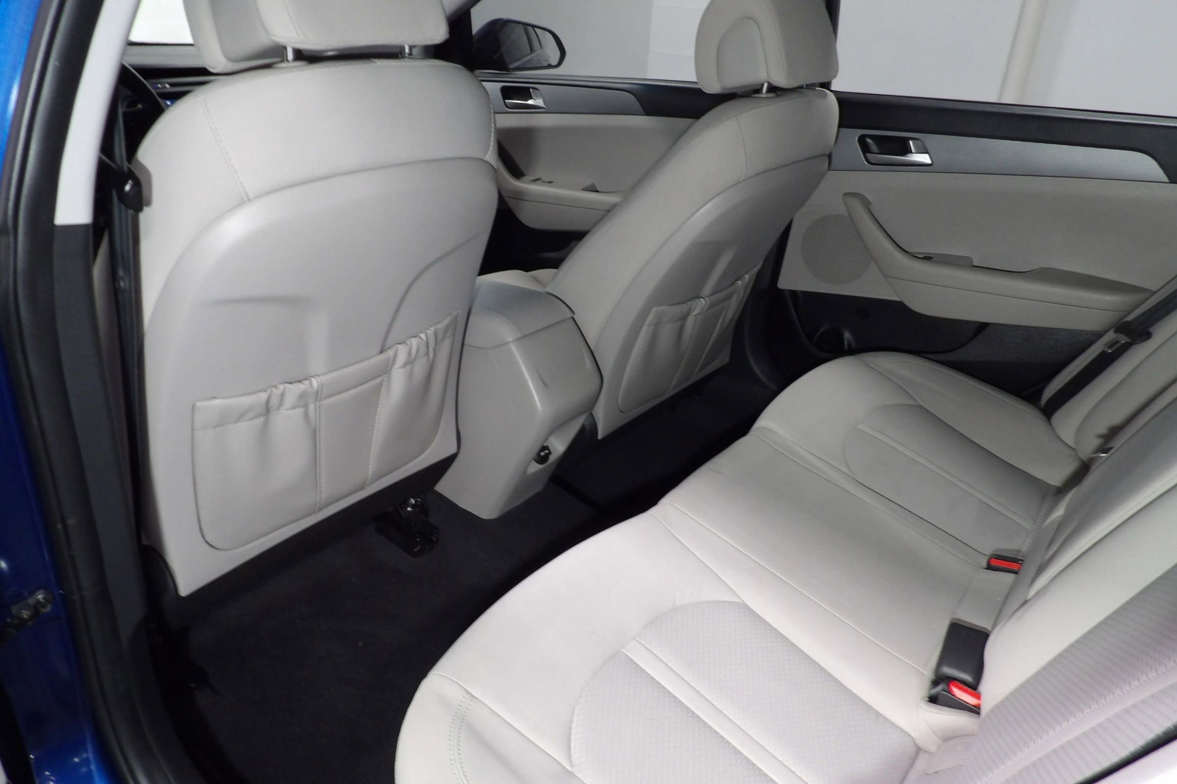 Used 2017 Hyundai Sonata SE image 11