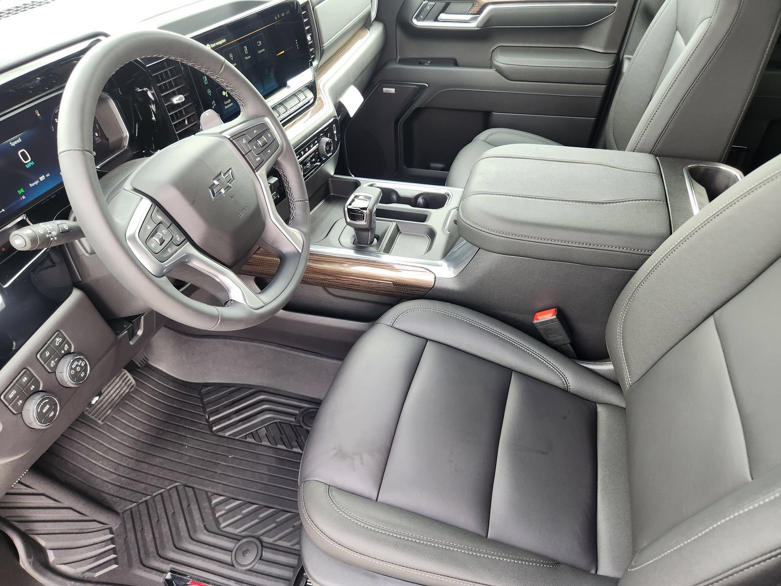 New 2026 Chevrolet Silverado 1500 LT Trail Boss w/ LT Trail Boss Premium Package AWD/4WD image 13