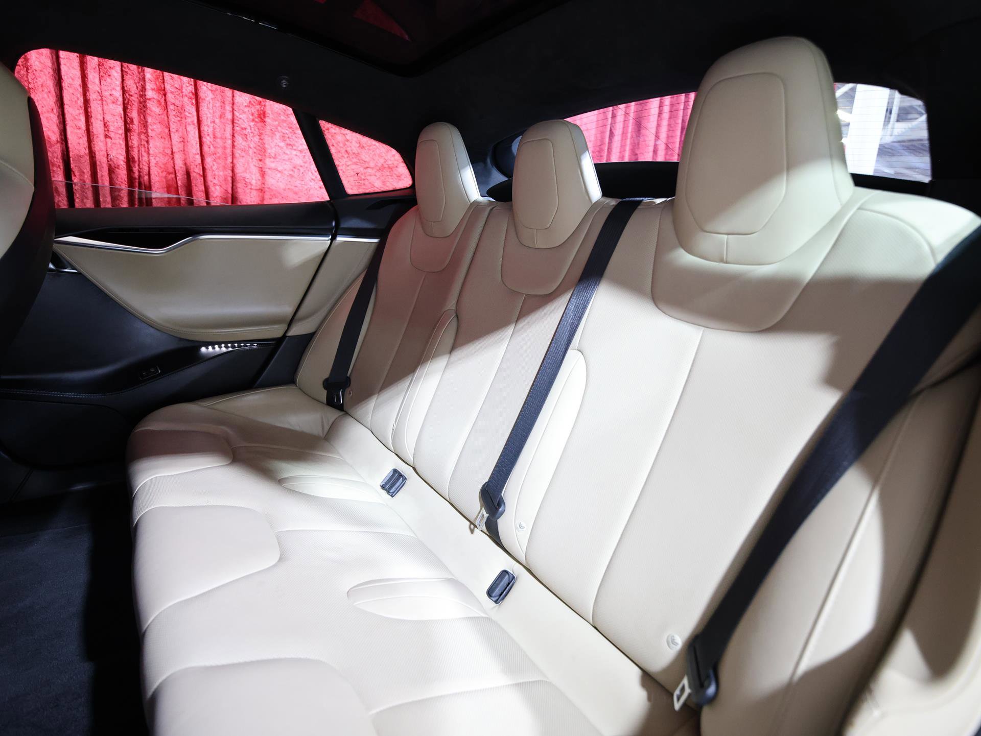 Used 2016 Tesla Model S P90D image 14