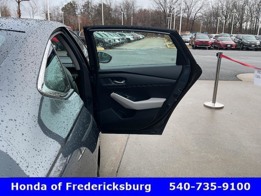 Certified 2023 Honda Accord EX image 18