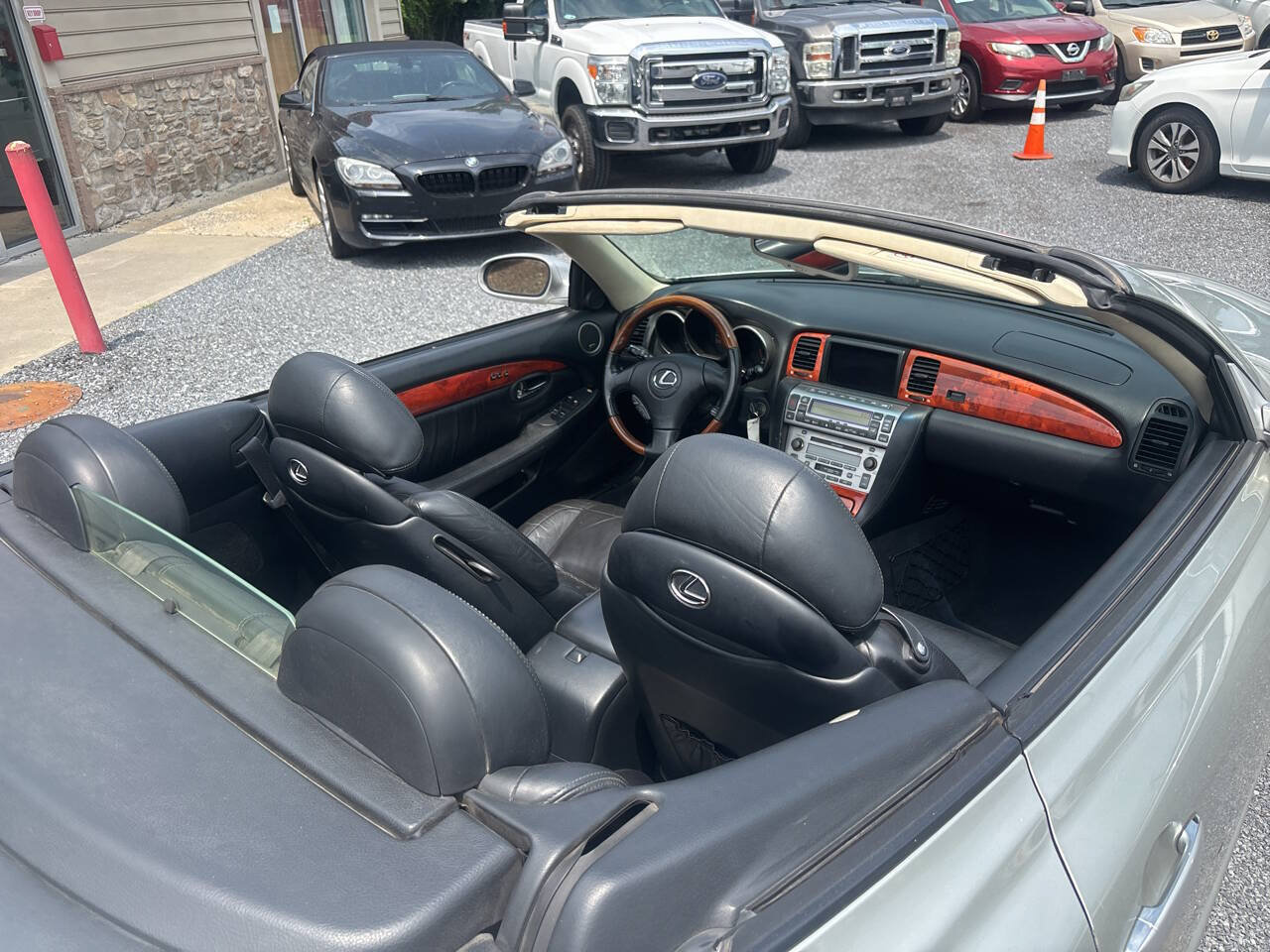 Used 2002 Lexus SC 430 Convertible RWD image 25