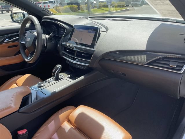 Used 2020 Cadillac CT5 V w/ Platinum Package RWD image 30