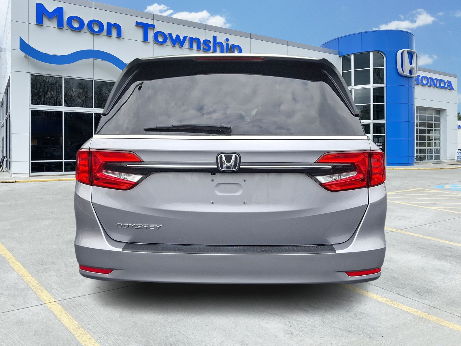 Used 2023 Honda Odyssey EX-L image 5