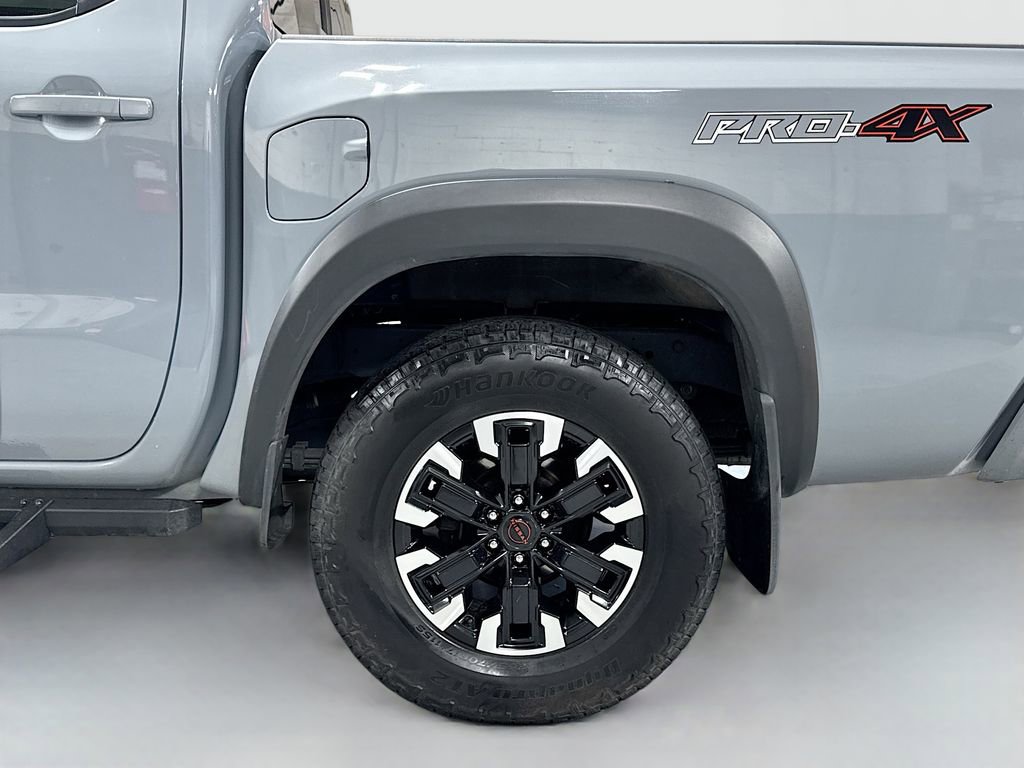 Used 2024 Nissan Frontier PRO-4X w/ Technology Package image 12