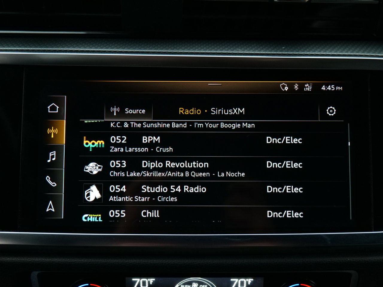 Used 2019 Audi Q3 2.0T Premium Plus w/ Premium Plus Package image 29