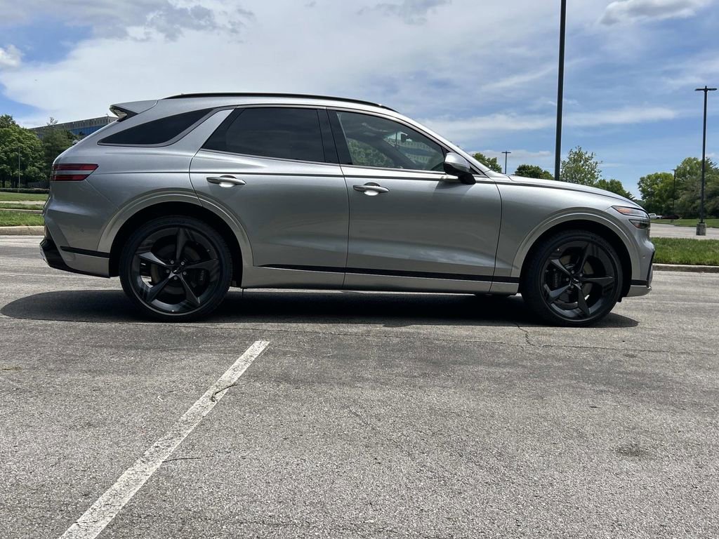 New 2026 Genesis GV70 3.5T Sport Prestige AWD/4WD image 8