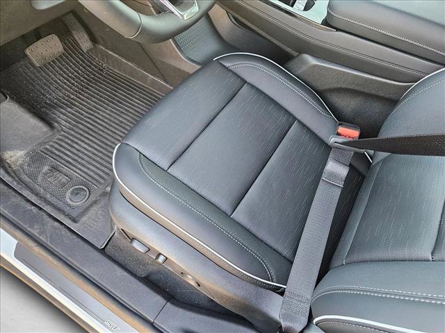 New 2026 Buick Enclave Sport Touring w/ Super Cruise Package image 4