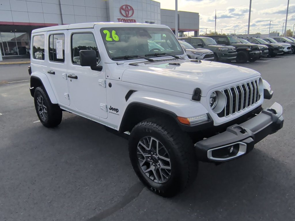 Used 2026 Jeep Wrangler Unlimited Sahara AWD/4WD image 2