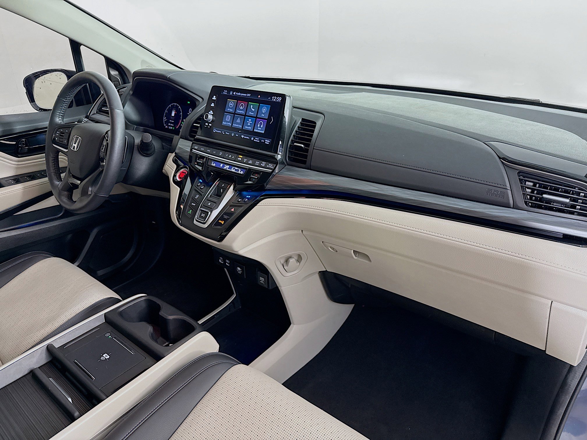Certified 2025 Honda Odyssey Elite image 40
