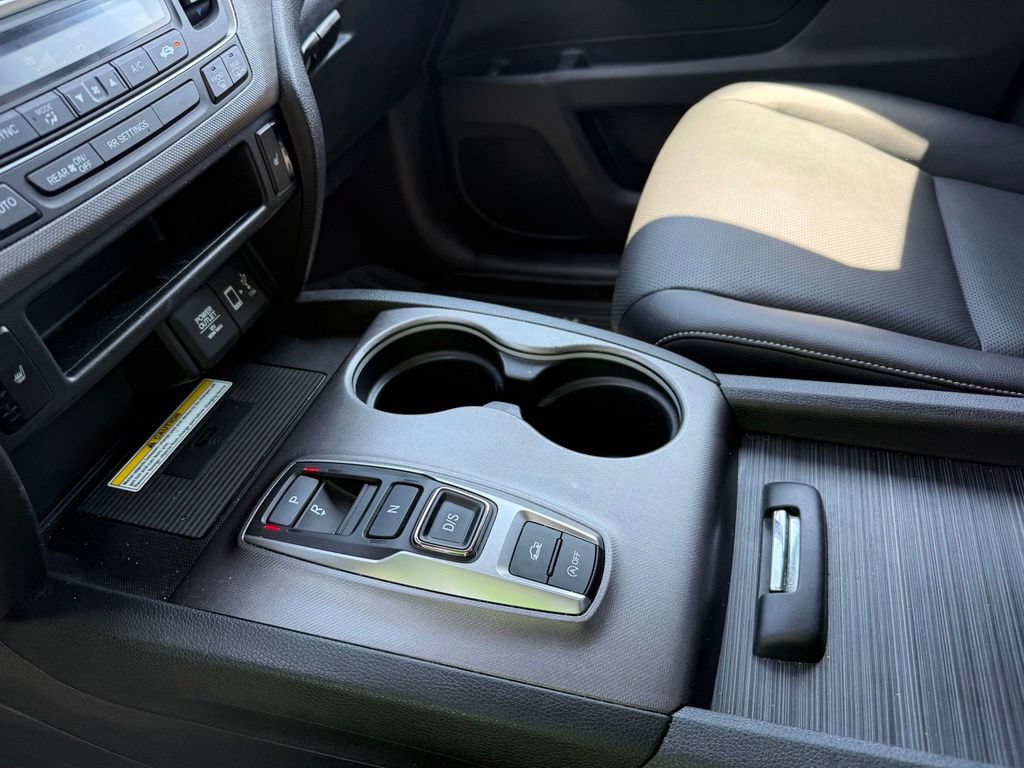 Used 2022 Honda Ridgeline RTL-E image 16