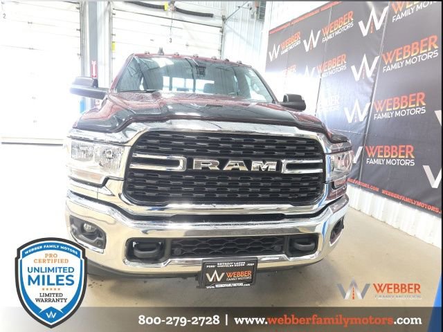 Used 2022 RAM 3500 Big Horn w/ Level C Equiment Group image 3