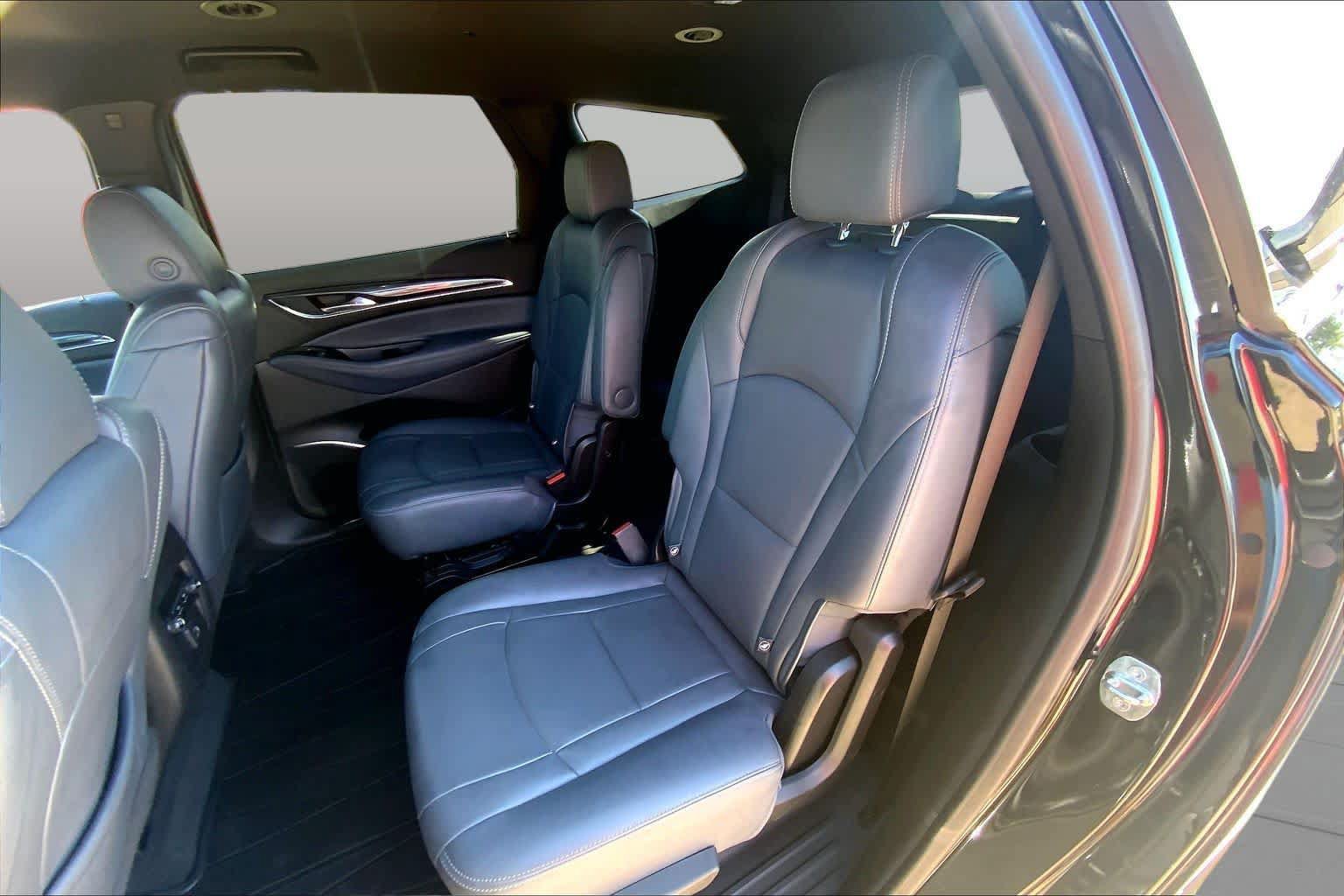 Certified 2023 Buick Enclave Essence AWD/4WD image 19