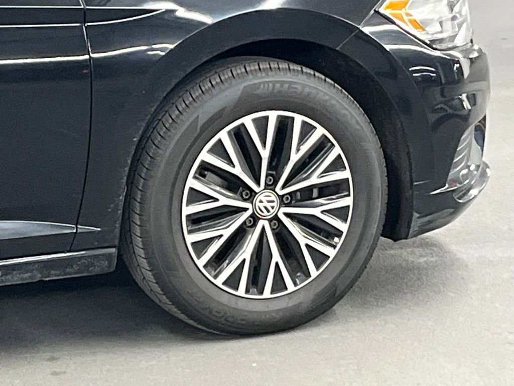 Used 2019 Volkswagen Jetta SE FWD image 36