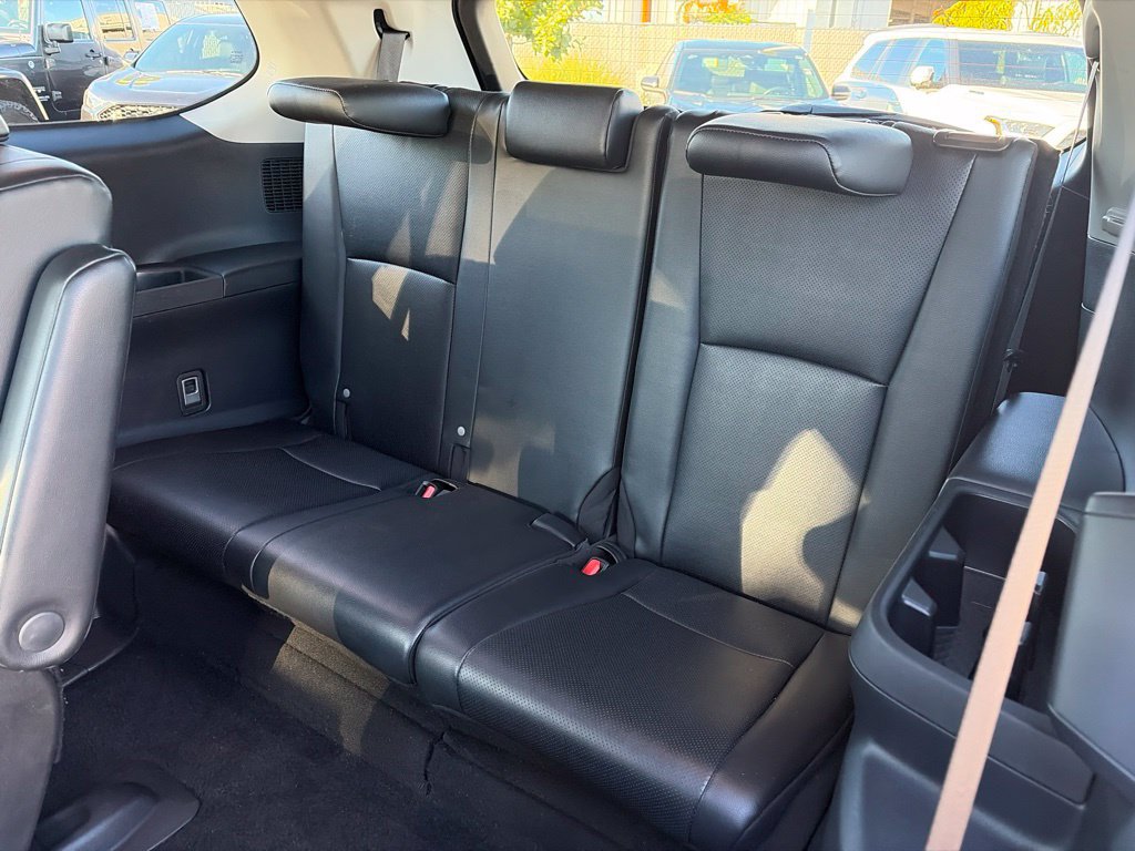 Used 2025 Toyota Grand Highlander AWD image 24