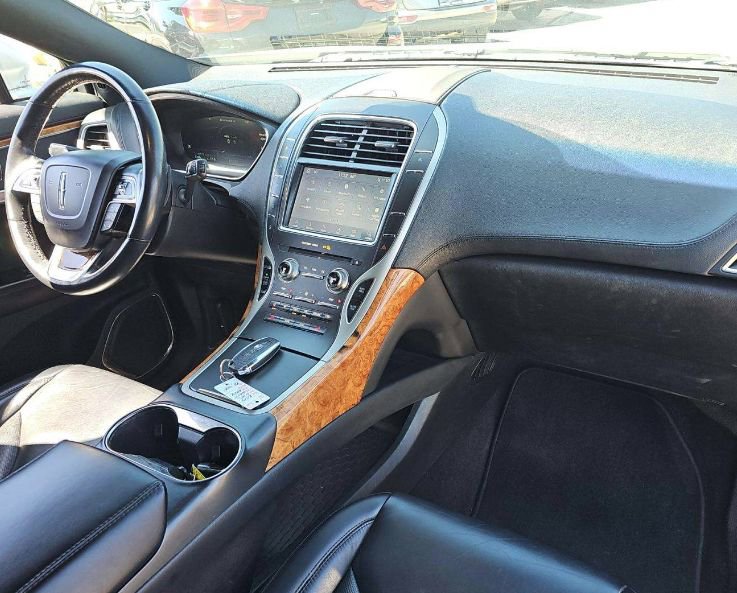 Used 2019 Lincoln Nautilus Select w/ Interior Protection Package AWD/4WD image 7