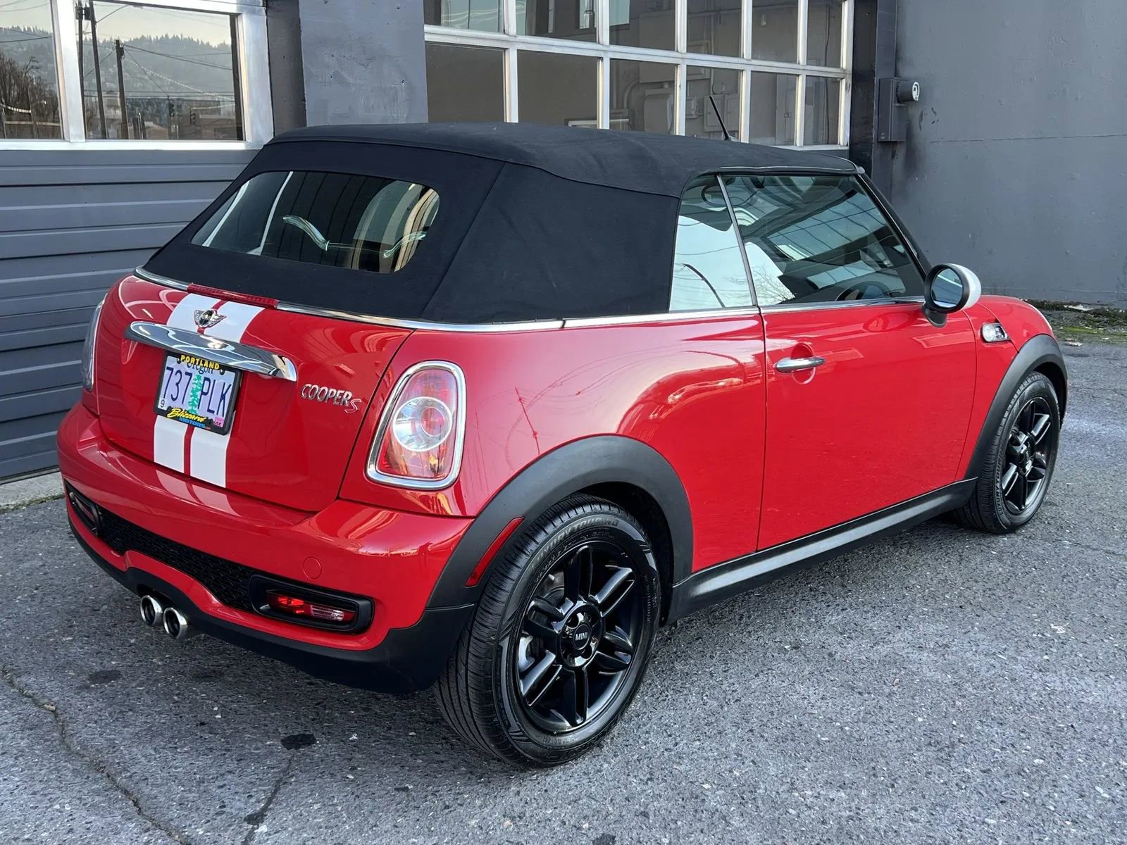 Used 2015 MINI Cooper S w/ Always Open Package image 6