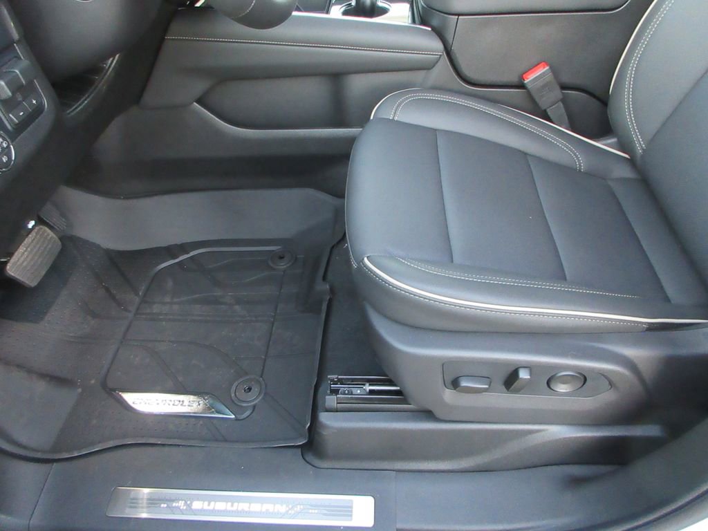 New 2026 Chevrolet Suburban Premier w/ Sun And Tow Package image 22