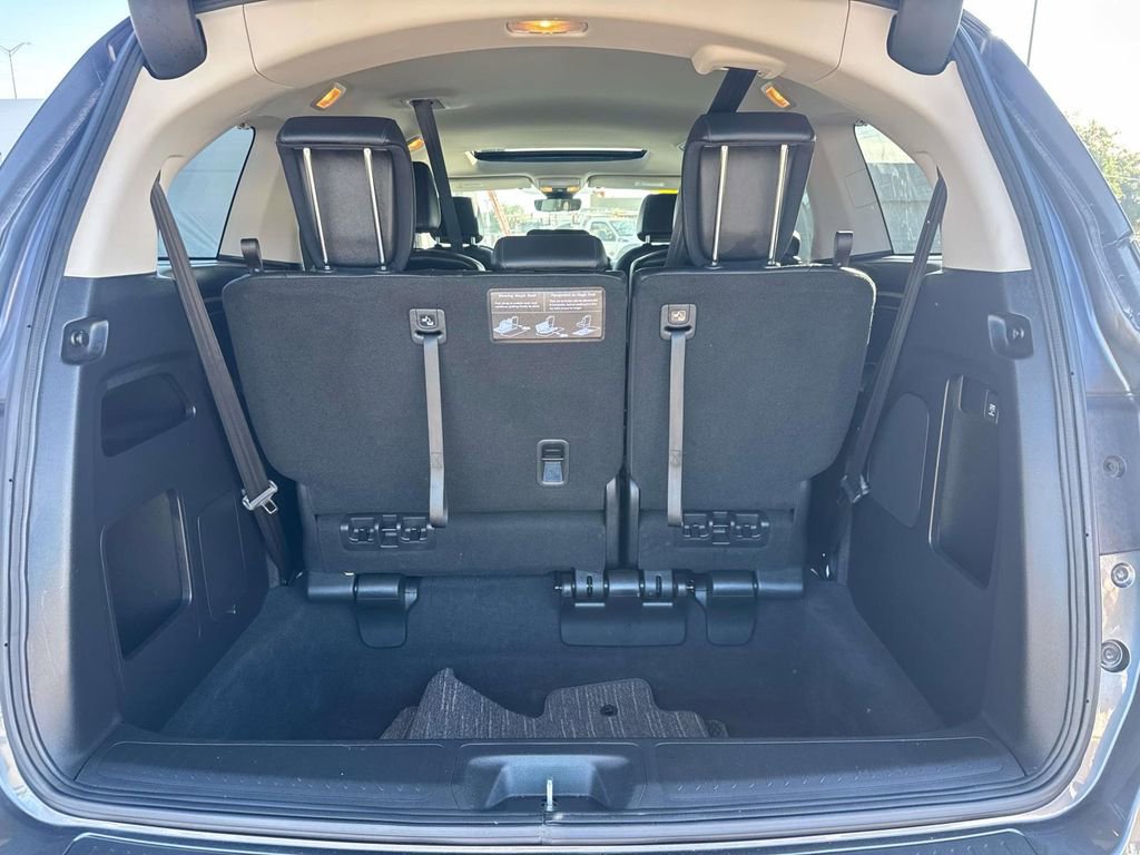 Used 2025 Honda Odyssey EX-L image 10