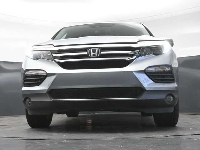 Used 2018 Honda Pilot Touring image 29