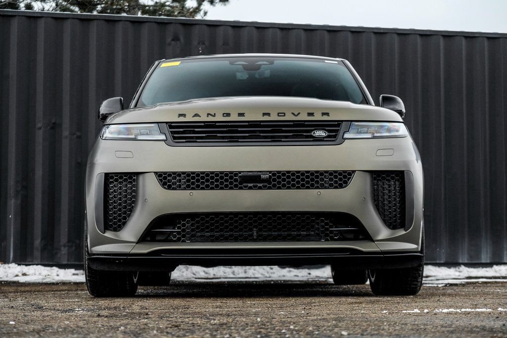 Used 2024 Land Rover Range Rover Sport SV Edition One Carbon Bronze AWD/4WD image 6